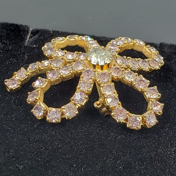 Vintage 4 Leaf Clover Shamrock Gold Tone with/ Light Pink Rhinestone Brooch - Picture 10 of 13